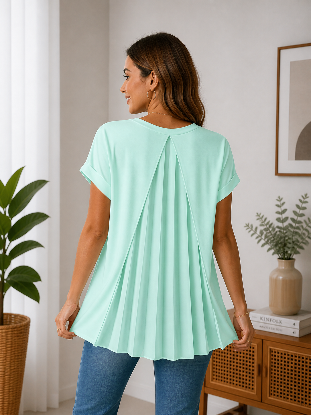 Blusa de Manga Corta con Pliegues en la Espalda