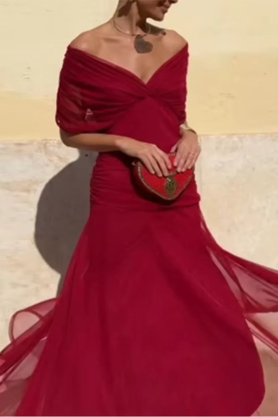 NURIA - VESTIDO ESCOTE V