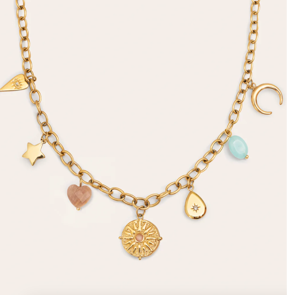 Collar Solei – Elegancia Celestial Bañada en Oro